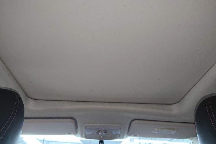 Used HYOSOW S3 2016 S3L 1.5L Manual Prestige Edition Headliner