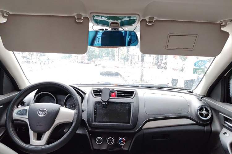 Used HYOSOW S3 2016 1.5L Manual Comfort Version China V Headliner