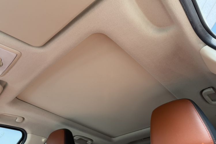 Used HYOSOW S3 2016 S3L 1.5L Manual Prestige Edition Headliner