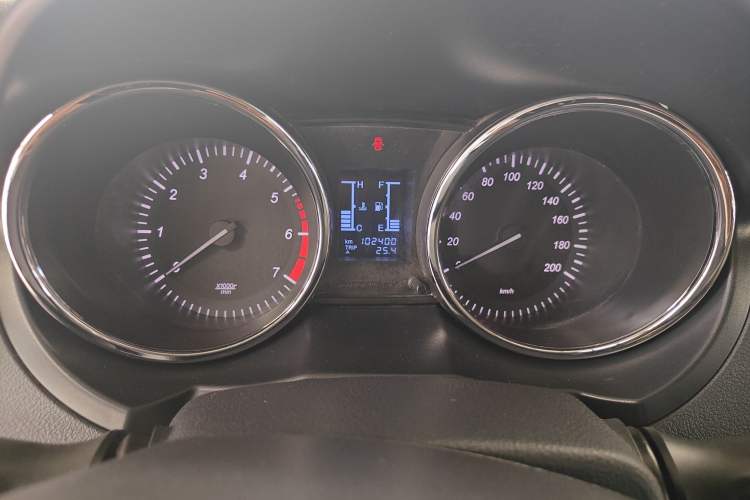 Used HYOSOW S3 2016 1.5L Manual Luxury Edition China IV Emission Standard Instrument Cluster