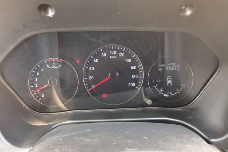 Used HYOSOW S3 2016 S3L 1.5L Manual Premium Edition Instrument Cluster