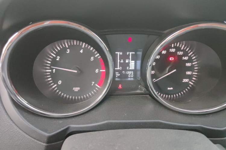 Used HYOSOW S3 2016 1.5L Manual Comfort Version China IV Emission Standard Instrument Cluster