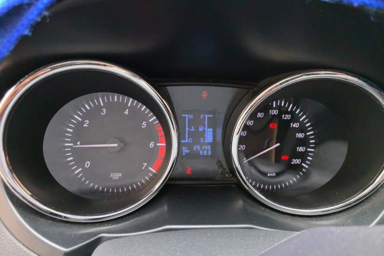 Used HYOSOW S3 2016 1.5L Manual Luxury Edition China IV Emission Standard Instrument Cluster
