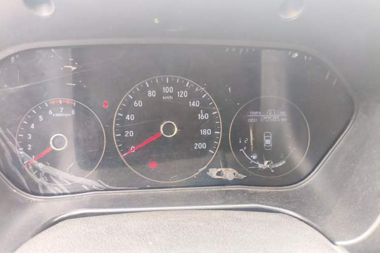 Used HYOSOW S3 2016 S3L 1.5L Manual Premium Edition Instrument Cluster