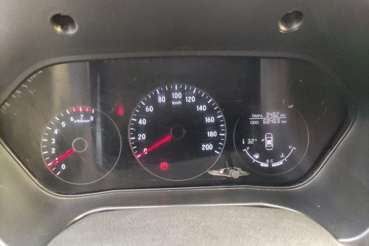 Used HYOSOW S3 2016 S3L 1.5L Manual Premium Edition Instrument Cluster
