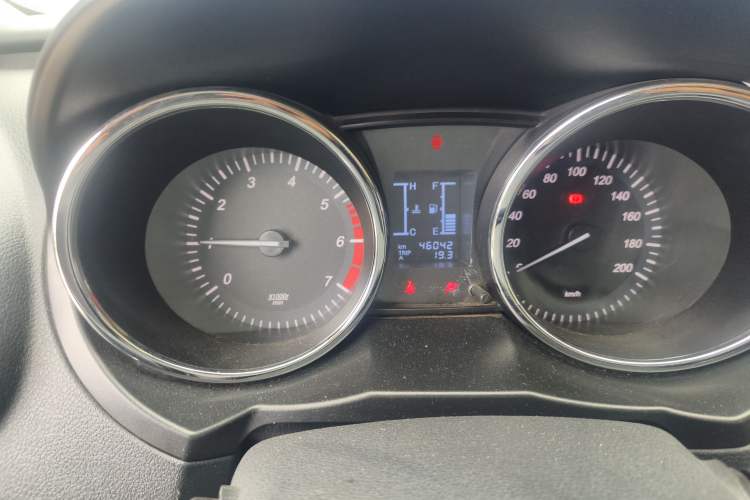 Used HYOSOW S3 2016 1.5L Manual Comfort Version China IV Emission Standard Instrument Cluster