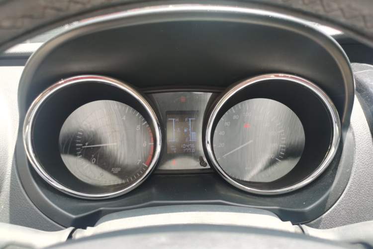 Used HYOSOW S3 2016 1.5L Manual Luxury Edition China IV Emission Standard Instrument Cluster