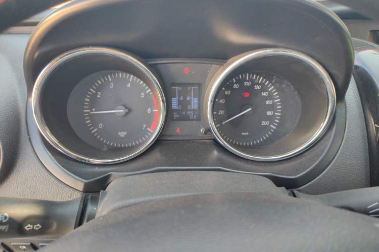 Used HYOSOW S3 2016 1.5L Manual Comfort Version China IV Emission Standard Instrument Cluster