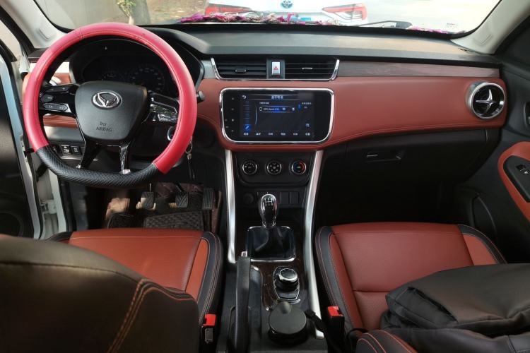 Used HYOSOW S3 2016 S3L 1.5L Manual Premium Edition Interior 2