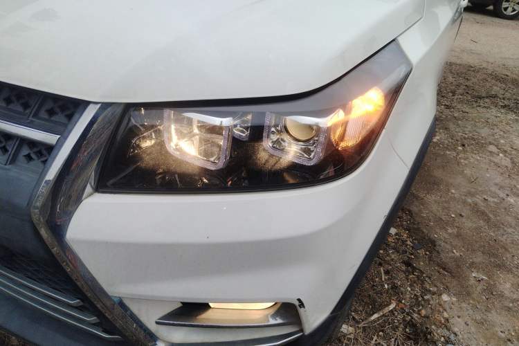 Used HYOSOW S3 2016 S3L 1.5L Manual Prestige Edition Left Front Headlight