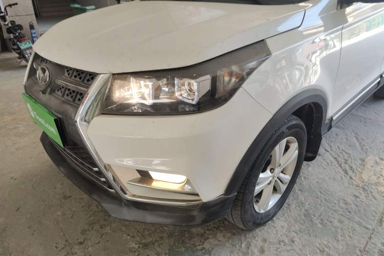 Used HYOSOW S3 2016 S3L 1.5L Manual Prestige Edition Left Front Headlight