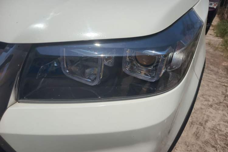 Used HYOSOW S3 2016 S3L 1.5L Manual Premium Edition Left Front Headlight