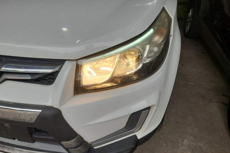 Used HYOSOW S3 2016 1.5L Manual Entrepreneurship Model Left Front Headlight