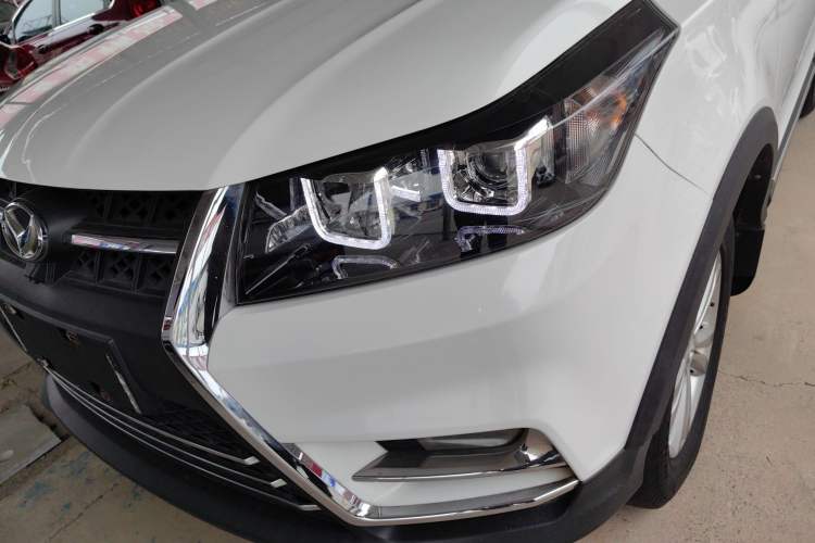 Used HYOSOW S3 2016 S3L 1.5L Manual Prestige Edition Left Front Headlight