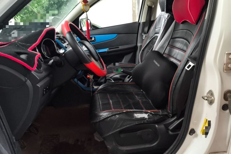 Used HYOSOW S3 2016 1.5L Manual Luxury Edition China IV Emission Standard Left Front Seat