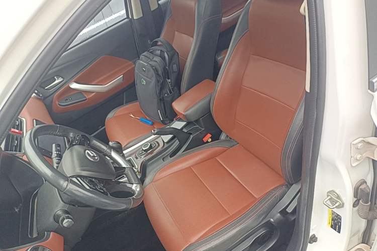 Used HYOSOW S3 2016 S3L 1.5L Manual Prestige Edition Left Front Seat