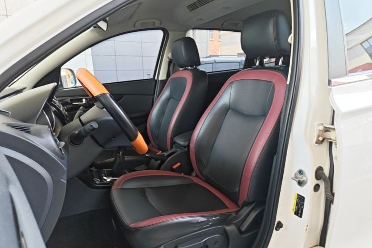 Used HYOSOW S3 2016 1.5L Manual Luxury Edition China IV Emission Standard Left Front Seat