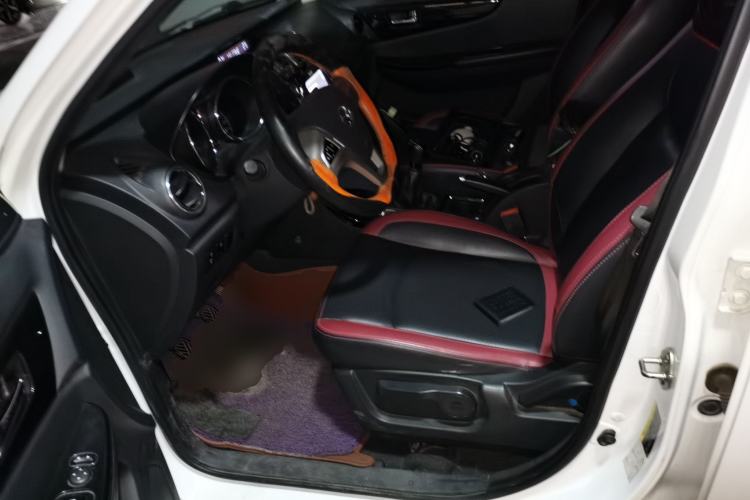 Used HYOSOW S3 2016 1.5L Manual Comfort Version China IV Emission Standard Left Front Seat