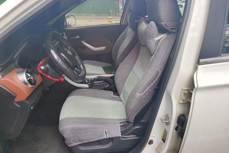 Used HYOSOW S3 2016 S3L 1.5L Manual Prestige Edition Left Front Seat