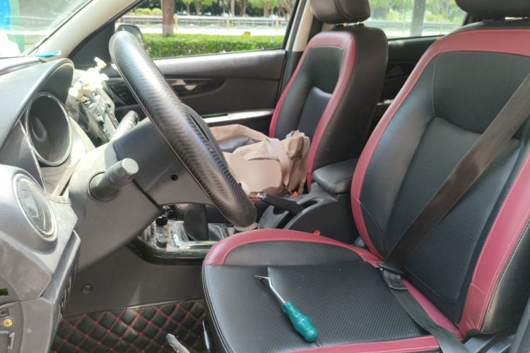 Used HYOSOW S3 2016 1.5L Manual Comfort Version China IV Emission Standard Left Front Seat