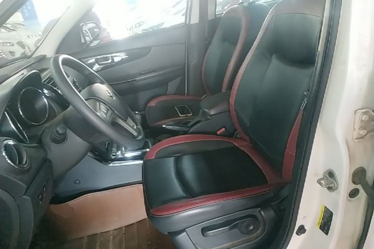 Used HYOSOW S3 2016 1.5L Manual Comfort Version China IV Emission Standard Left Front Seat