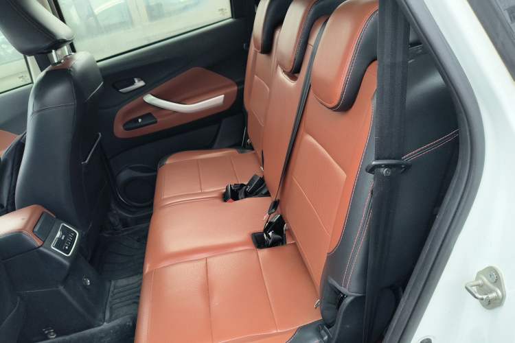 Used HYOSOW S3 2016 S3L 1.5L Manual Premium Edition Left Rear Seat