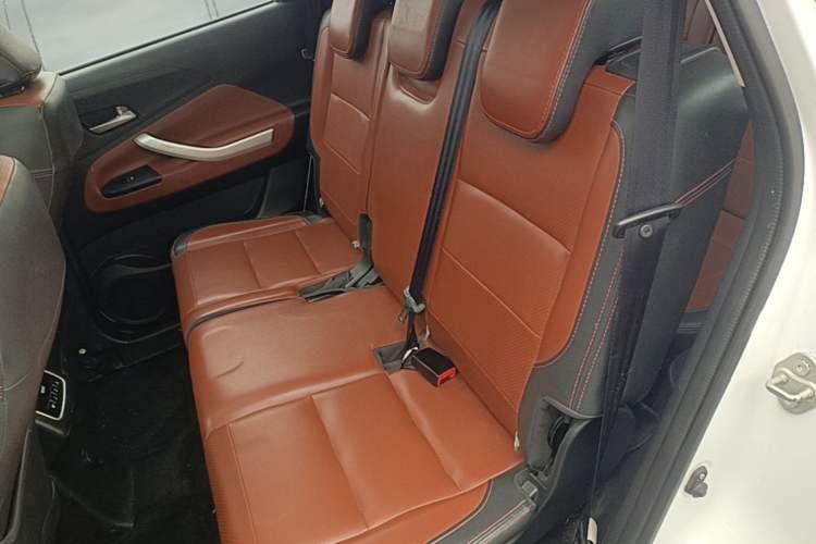 Used HYOSOW S3 2016 S3L 1.5L Manual Prestige Edition Left Rear Seat