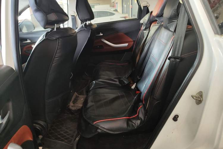 Used HYOSOW S3 2016 S3L 1.5L Manual Prestige Edition Left Rear Seat