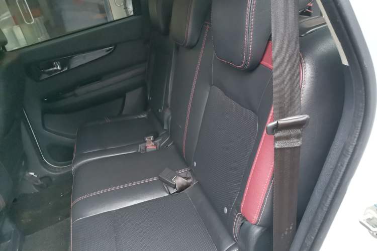 Used HYOSOW S3 2016 1.5L Manual Comfort Version China V Left Rear Seat