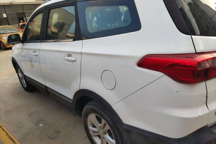 Used HYOSOW S3 2016 S3L 1.5L Manual Premium Edition Left Side