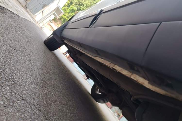 Used HYOSOW S3 2016 1.5L Manual Comfort Version China IV Emission Standard Left Side Sill
