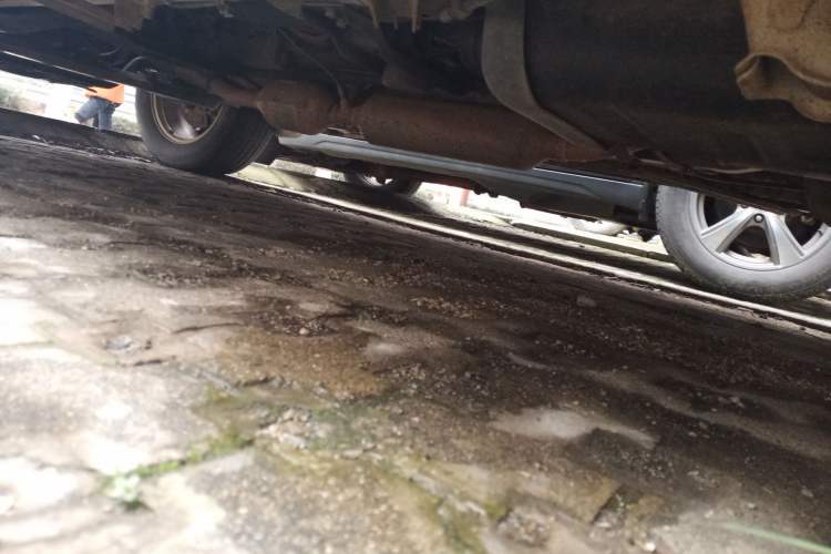 Used HYOSOW S3 2016 S3L 1.5L Manual Prestige Edition Left Side Sill