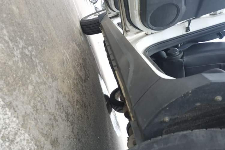 Used HYOSOW S3 2016 S3L 1.5L Manual Premium Edition Left Side Sill