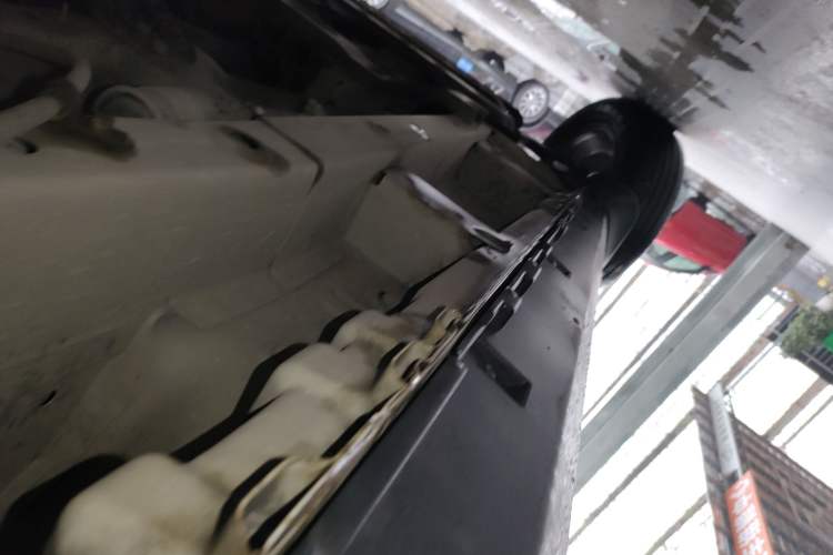 Used HYOSOW S3 2016 S3L 1.5L Manual Prestige Edition Left Side Sill
