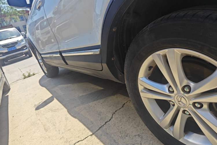 Used HYOSOW S3 2016 S3L 1.5L Manual Premium Edition Left Side Sill