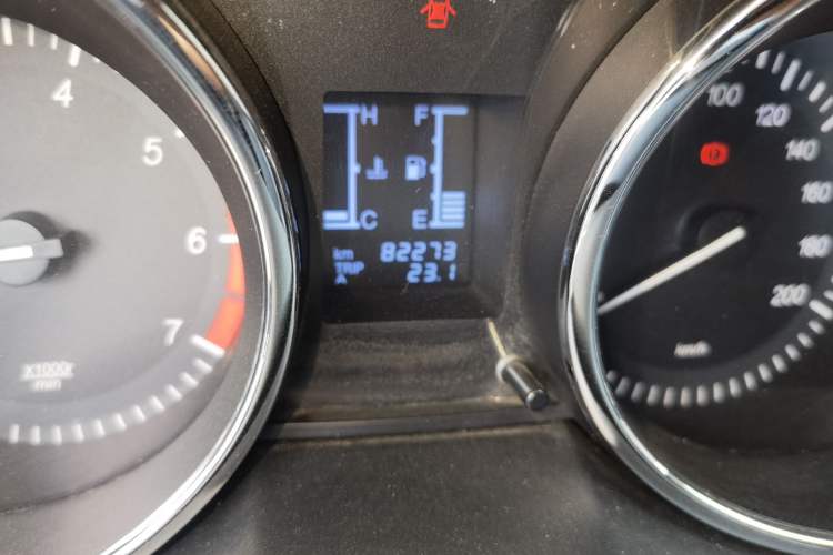 Used HYOSOW S3 2016 1.5L Manual Entrepreneurship Model Odometer Close Up