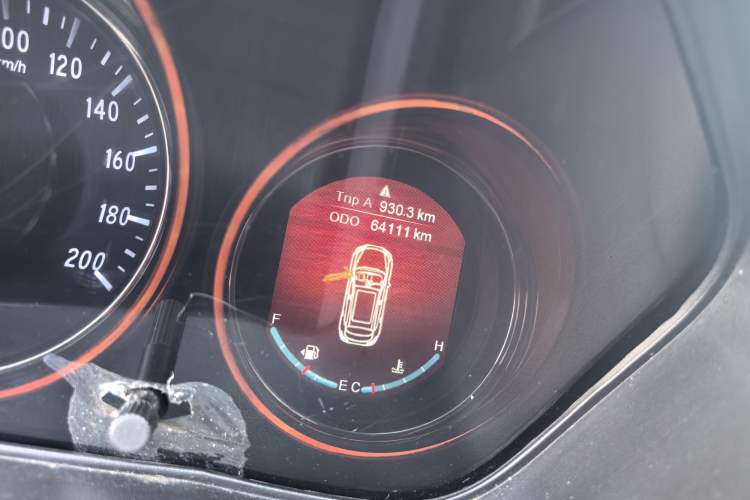 Used HYOSOW S3 2016 S3L 1.5L Manual Prestige Edition Odometer Close Up