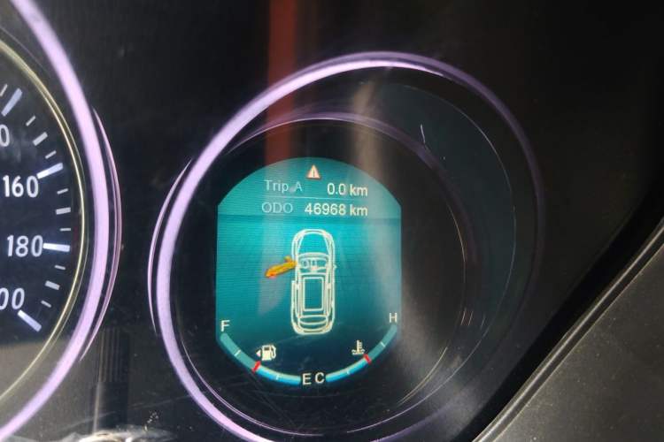Used HYOSOW S3 2016 S3L 1.5L Manual Prestige Edition Odometer Close Up