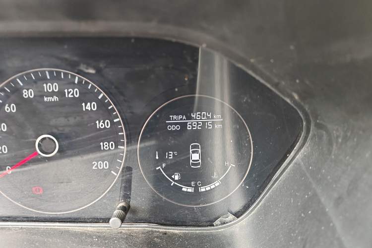 Used HYOSOW S3 2016 S3L 1.5L Manual Premium Edition Odometer Close Up