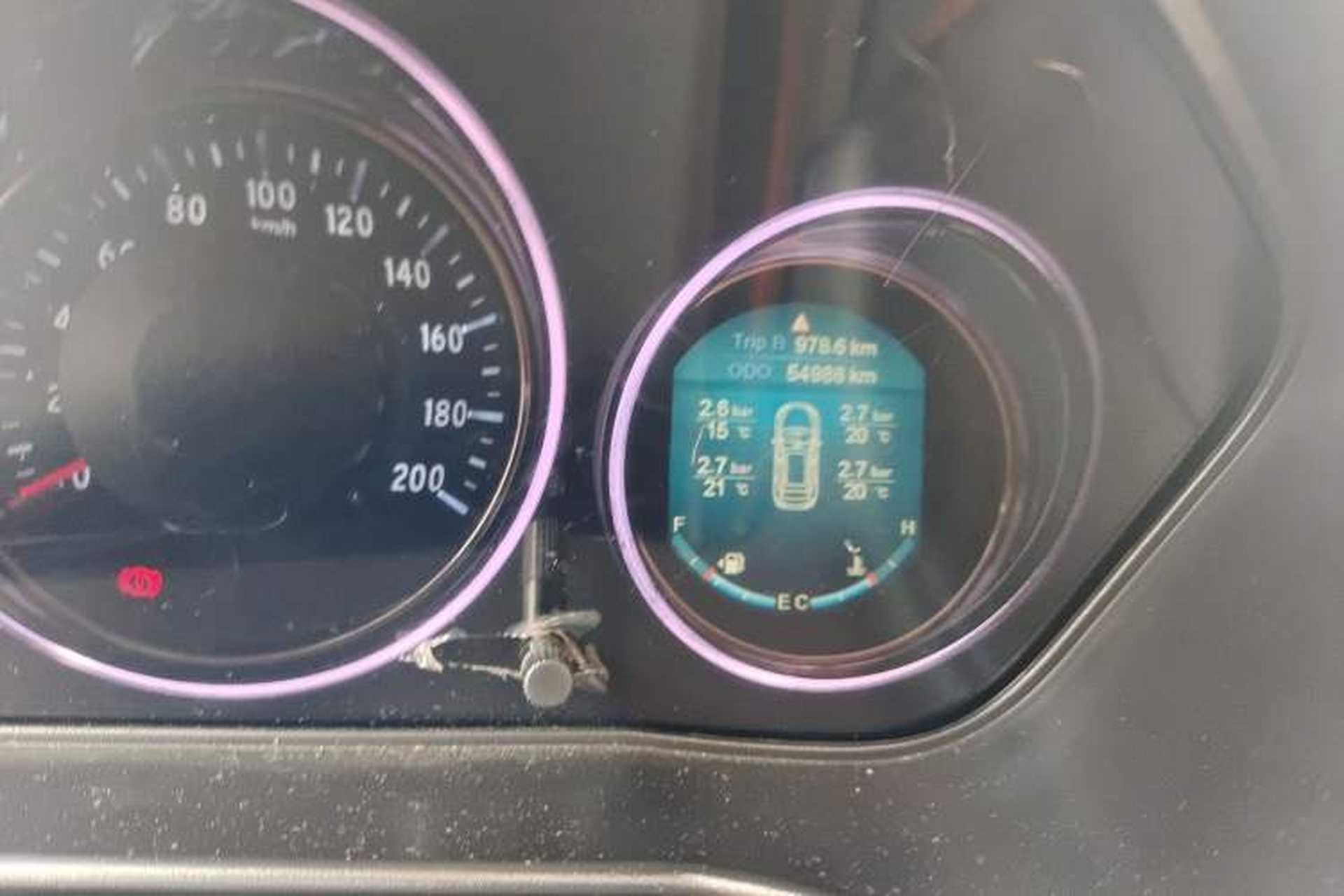 Used HYOSOW S3 2016 S3L 1.5L Manual Prestige Edition Odometer Close Up