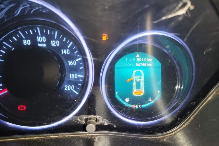 Used HYOSOW S3 2016 S3L 1.5L Manual Prestige Edition Odometer Close Up