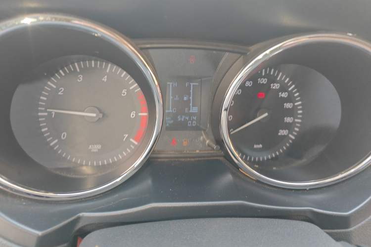 Used HYOSOW S3 2016 1.5L Manual Entrepreneurship Model Odometer Close Up
