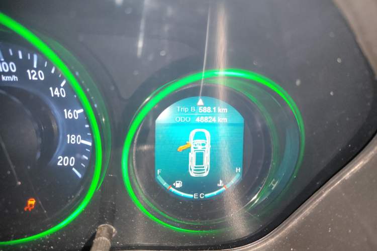 Used HYOSOW S3 2016 S3L 1.5L Manual Premium Edition Odometer Close Up