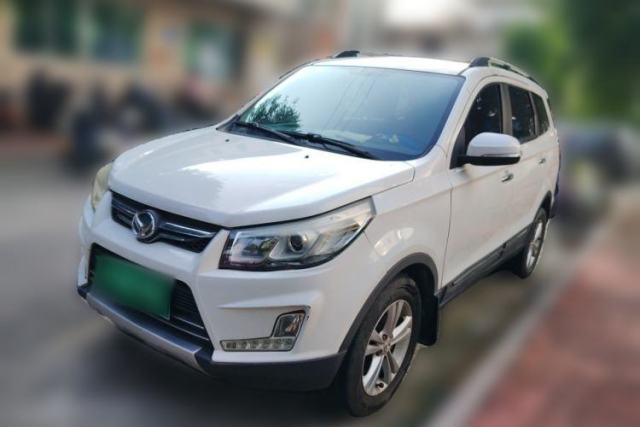 Używany HYOSOW S3 2016 1.5L Manual Luxury Model China V Standard