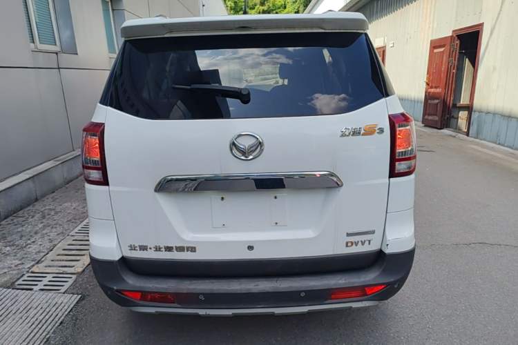 Used HYOSOW S3 2016 1.5L Manual Comfort Version China IV Emission Standard Rear