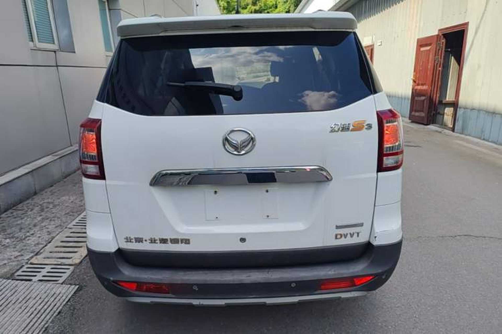 Used HYOSOW S3 2016 1.5L Manual Comfort Version China IV Emission Standard Rear