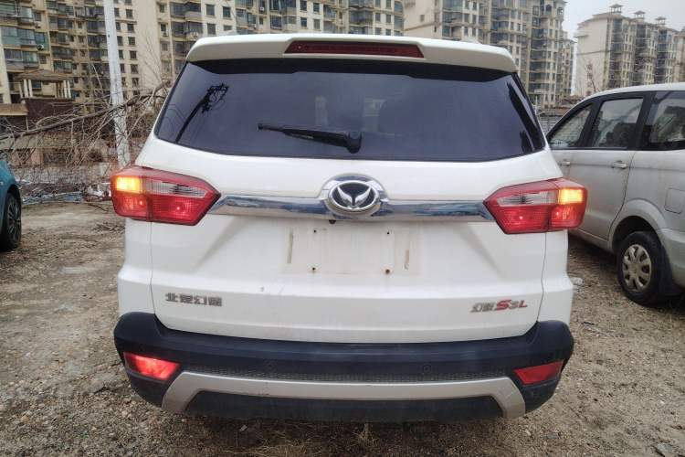 Used HYOSOW S3 2016 S3L 1.5L Manual Prestige Edition Rear
