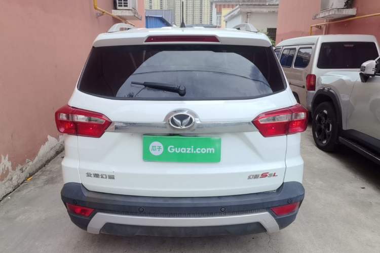 Used HYOSOW S3 2016 S3L 1.5L Manual Premium Edition Rear