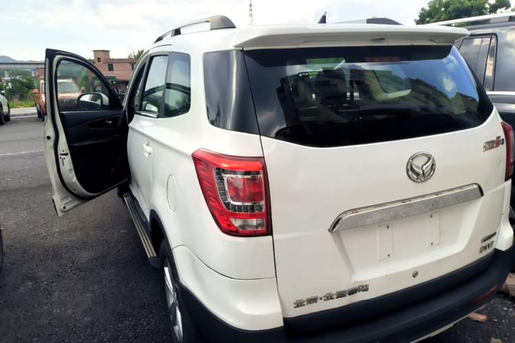 Used HYOSOW S3 2016 1.5L Manual Comfort Version China IV Emission Standard Rear Left 45 Deg