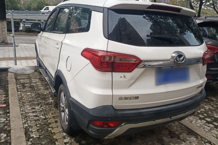 Used HYOSOW S3 2016 S3L 1.5L Manual Prestige Edition Rear Left 45 Deg